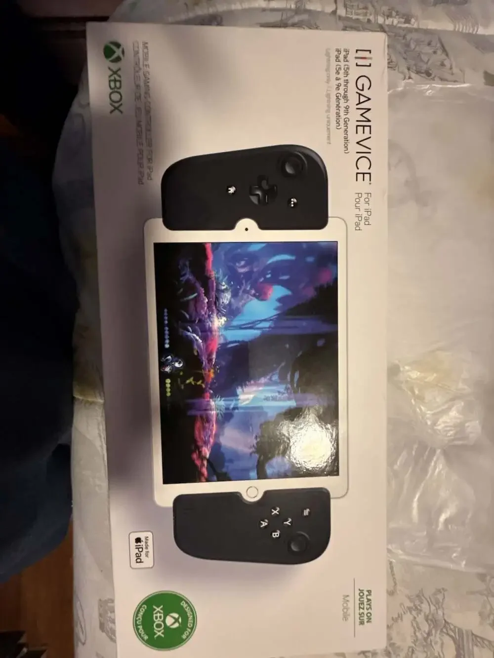 Gamevice Mobile Gaming Controller for iPad (5th through 9th Generation) - Design